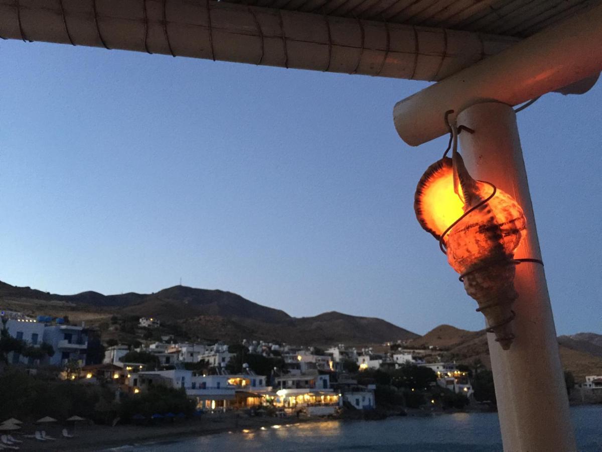Hideaway Southcrete Apartment Lentas Exterior photo