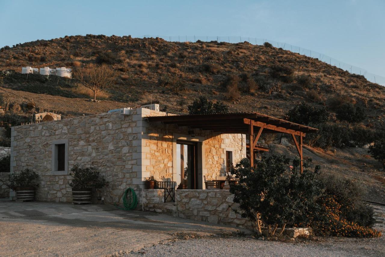 Hideaway Southcrete Apartment Lentas Exterior photo